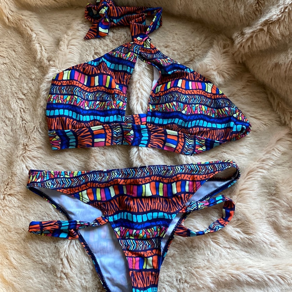 Bikini